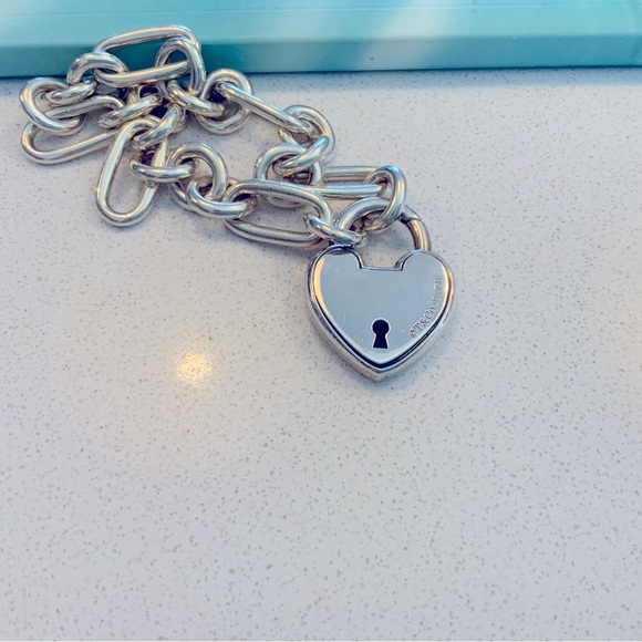 TIFFANY & CO ROSE GOLD 18K SILVER HEART LOCKET - Picture 3 of 5